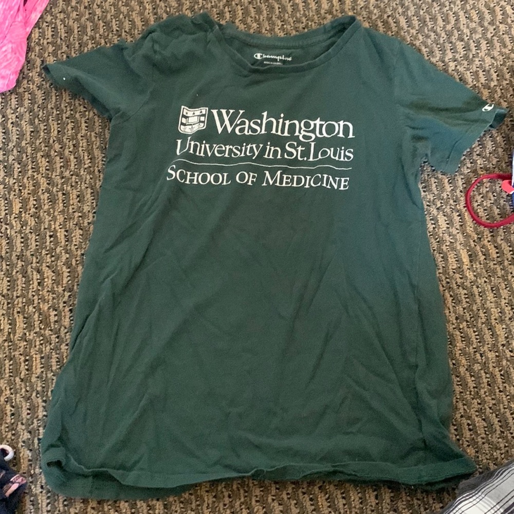 Wash U school of medicine T-shirt